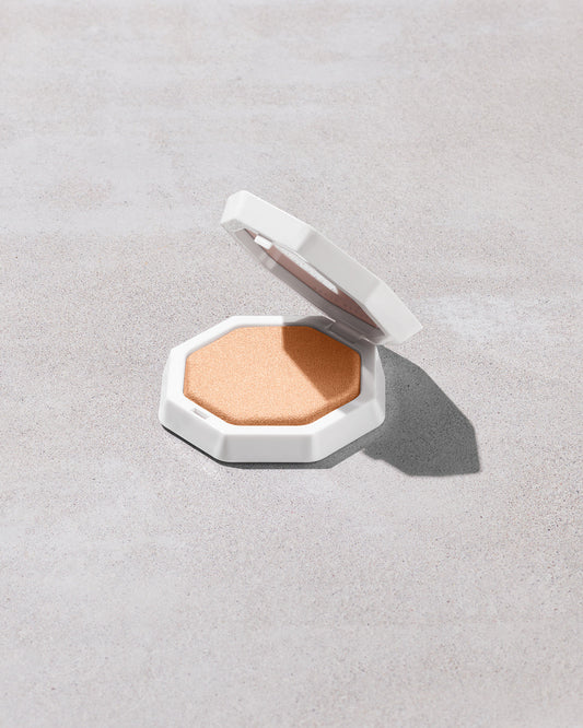 Demi'glow Light-Diffusing Highlighter — Pretty Purlz