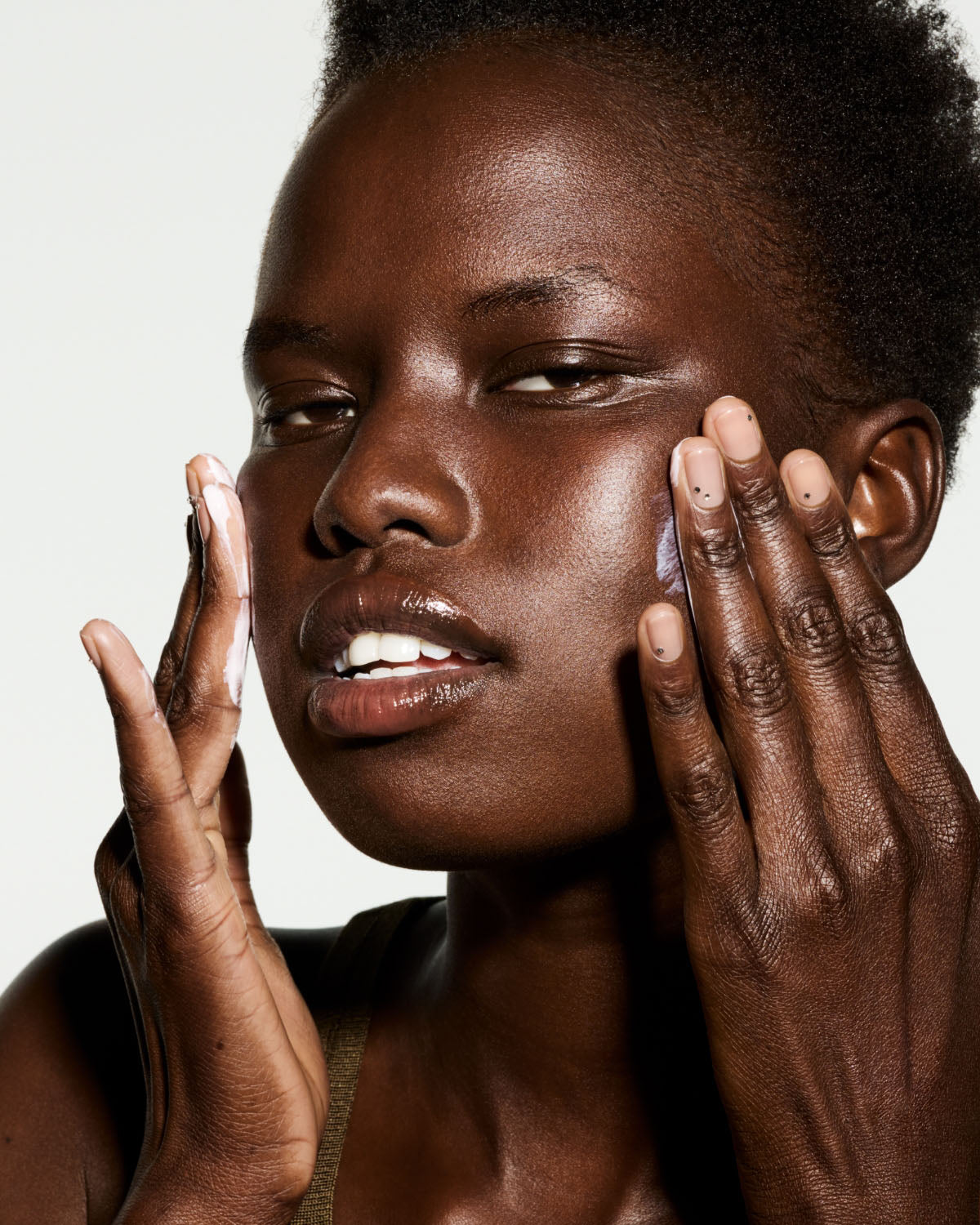 Hydra Vizor Broad Spectrum Mineral SPF 30 Sunscreen Moisturizer