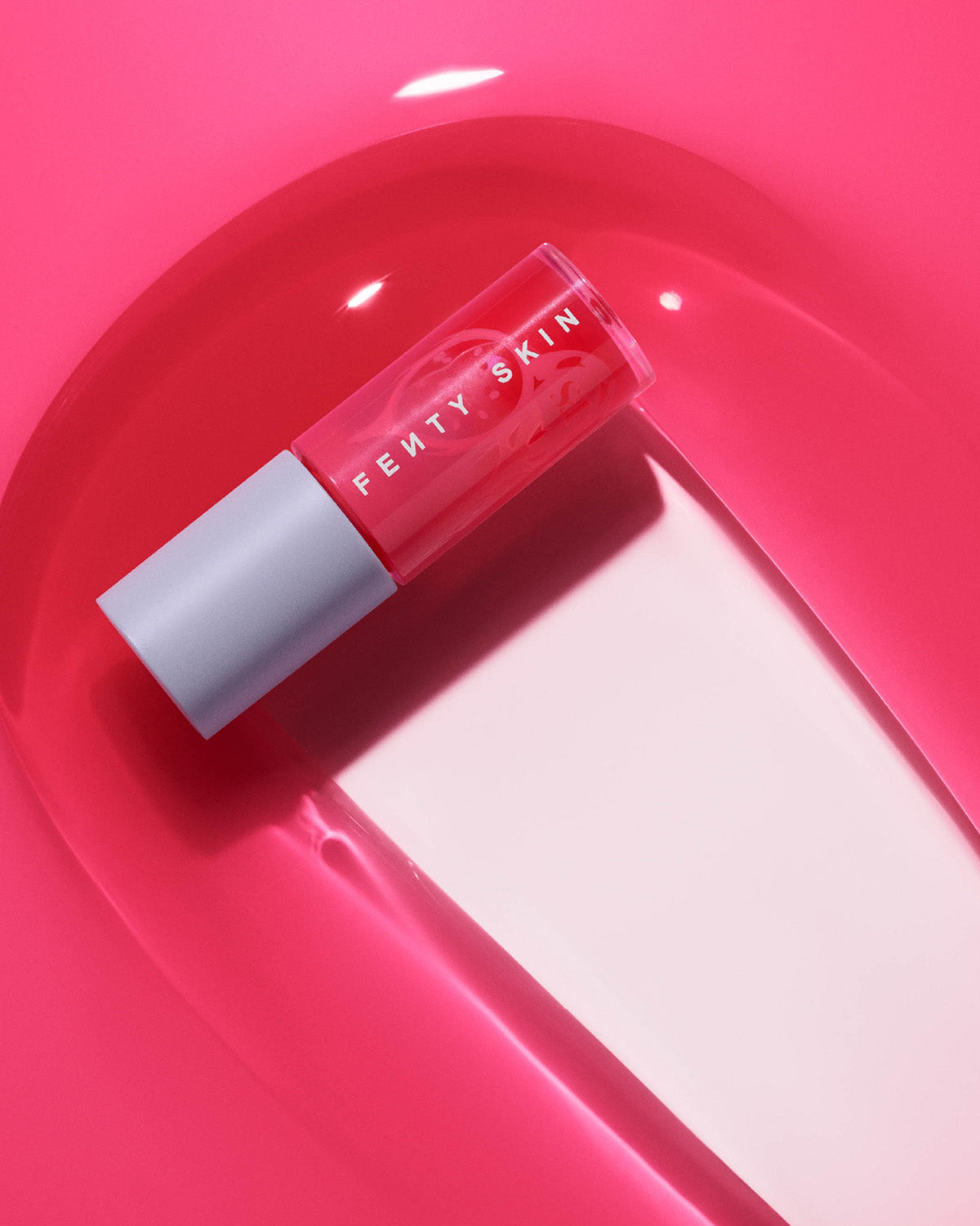 Fenty Treatz Hydrating + Strengthening Lip Oil — Dragon Fruit